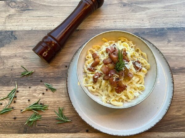 Fettuccine Carbonara