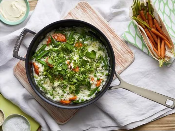 RISOTTO PRIMAVERA CU LEGUME VERZI SI PARMEZAN