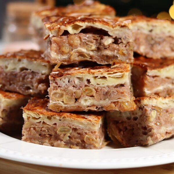 PLACINTA DE  MERE VERZI CU NUCI