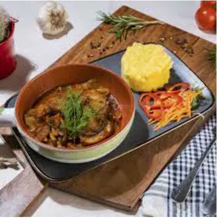 TOCANITA DE CIUPERCI CU MAMALIGUTA SI MURATURI DE CASA