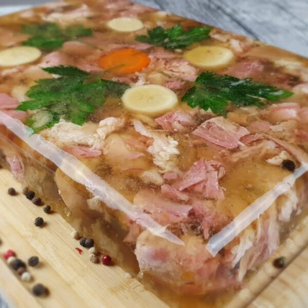 PIFTIE CU CIOLAN DE PORC SI SOS DE HREAN