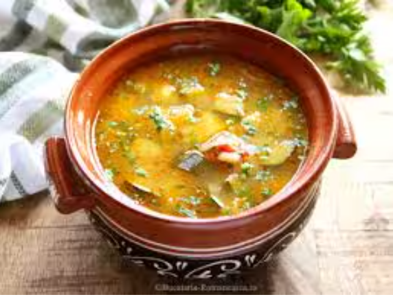 CIORBA DE PORC, ACRITA CU ZEAMA DE VARZA SI OU BATUT 3L